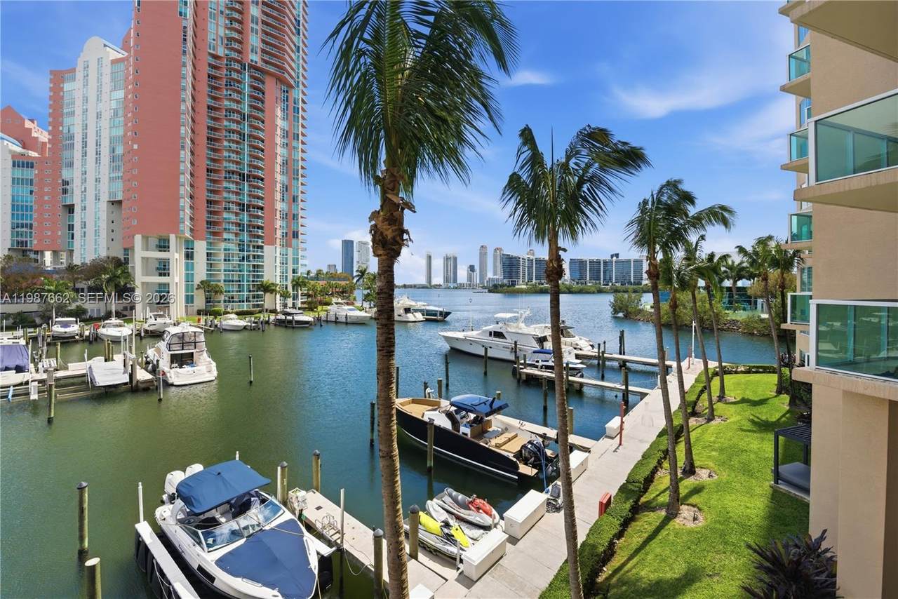 https://bt-photos.global.ssl.fastly.net/miami/1280_boomver_1_A11987662-2.jpg