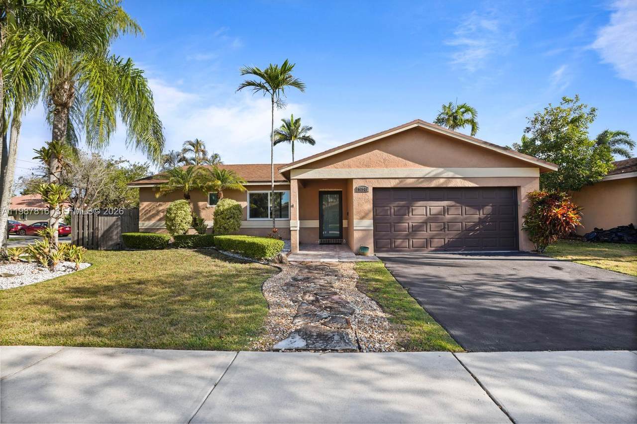 16941 Royal Poinciana Dr - Photo 1