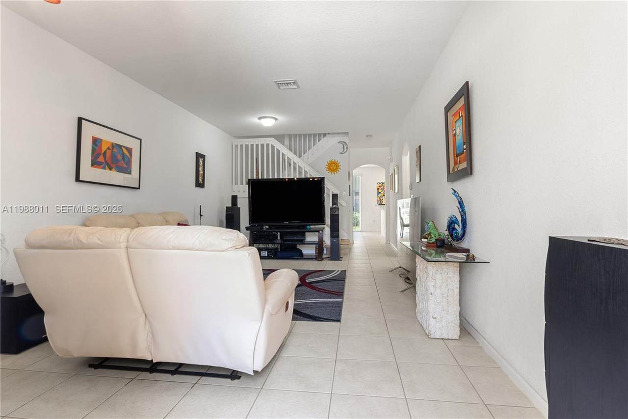 https://bt-photos.global.ssl.fastly.net/miami/1280_boomver_1_A11988011-2.jpg