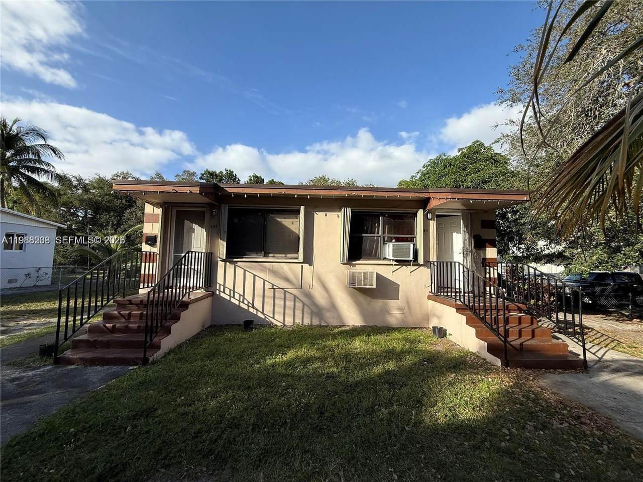 551-553 133rd St - Photo 1