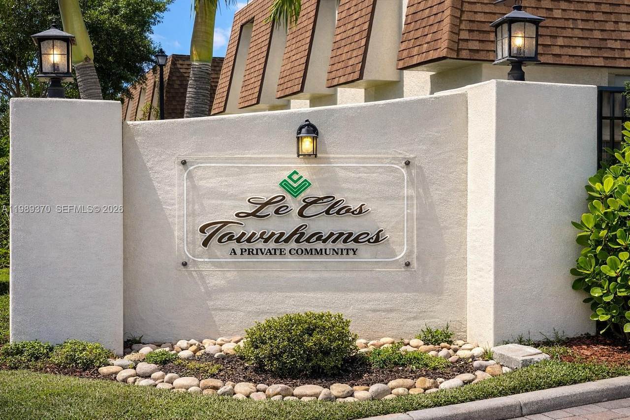 254 San Remo Blvd - Photo 1