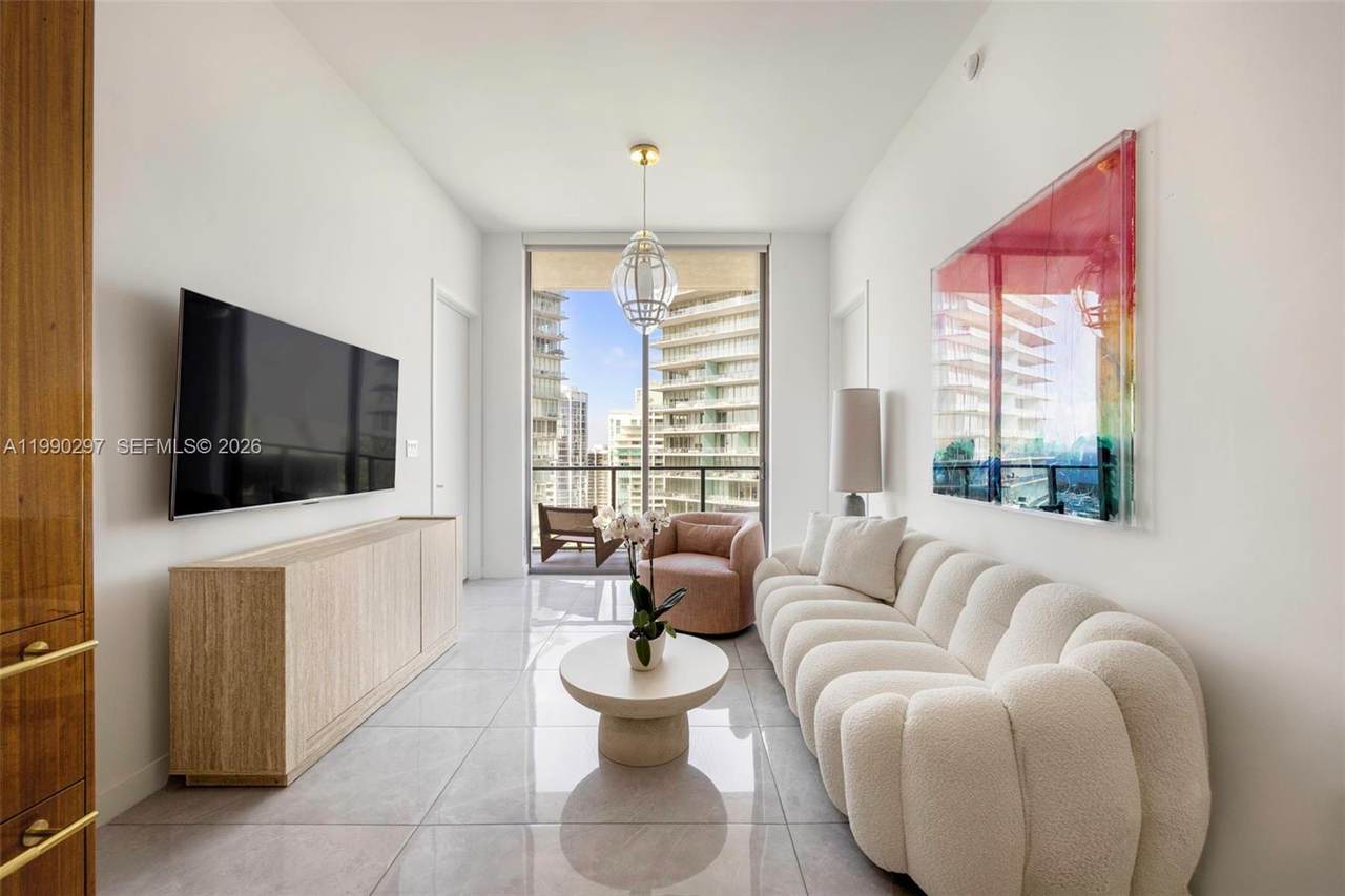 2655 Bayshore Dr - Photo 1