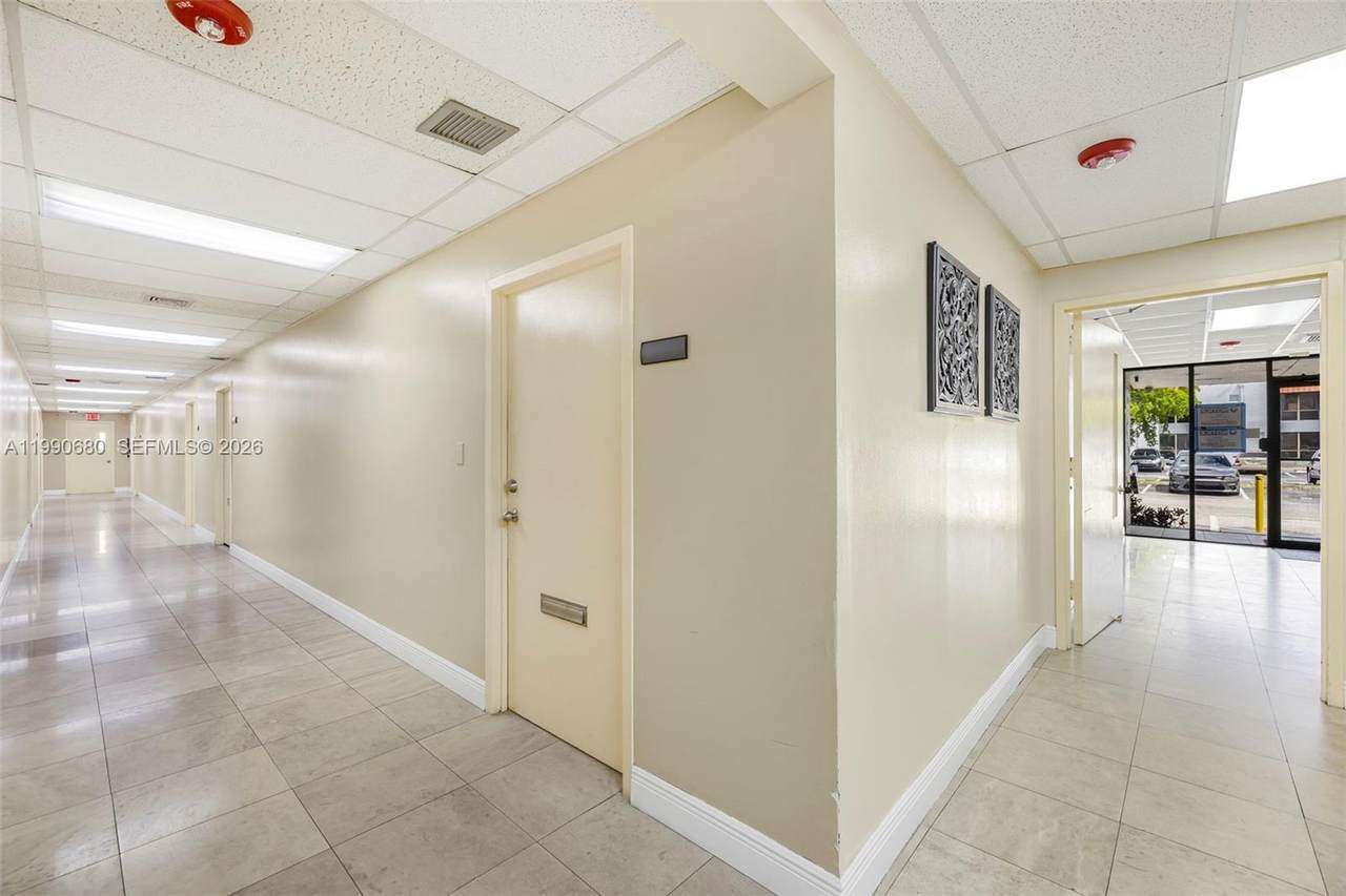 https://bt-photos.global.ssl.fastly.net/miami/1280_boomver_1_A11990680-2.jpg