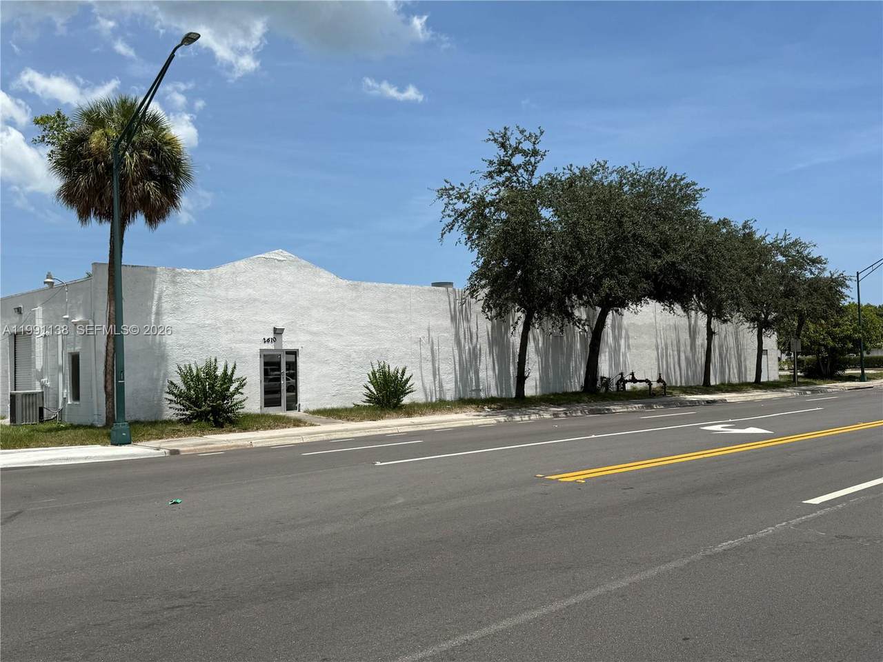 https://bt-photos.global.ssl.fastly.net/miami/1280_boomver_1_A11991138-2.jpg