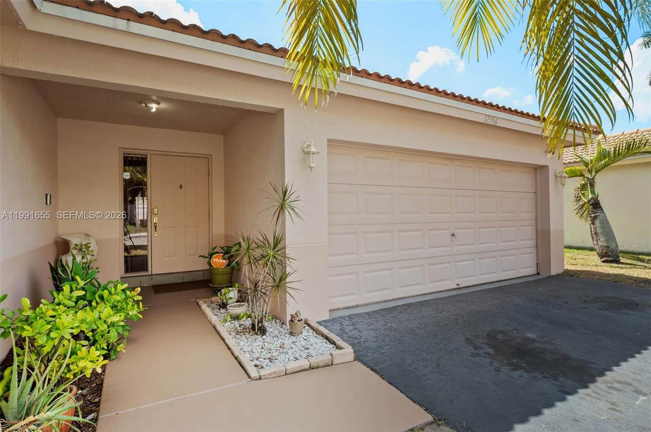 https://bt-photos.global.ssl.fastly.net/miami/1280_boomver_1_A11991655-2.jpg