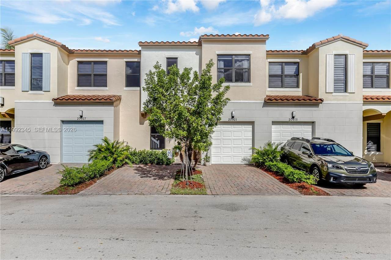 20921 1st Ct - Photo 1