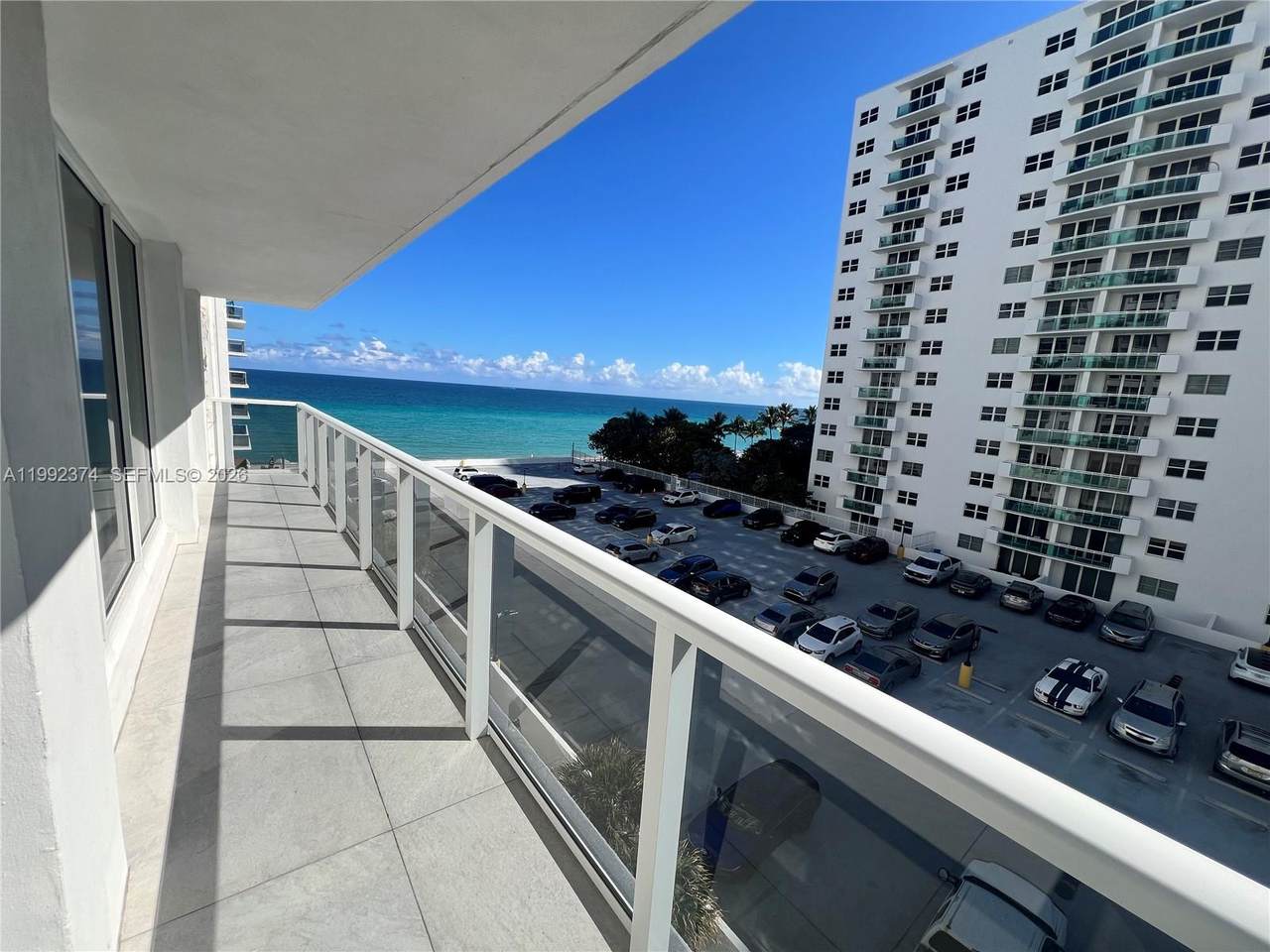 https://bt-photos.global.ssl.fastly.net/miami/1280_boomver_1_A11992374-2.jpg