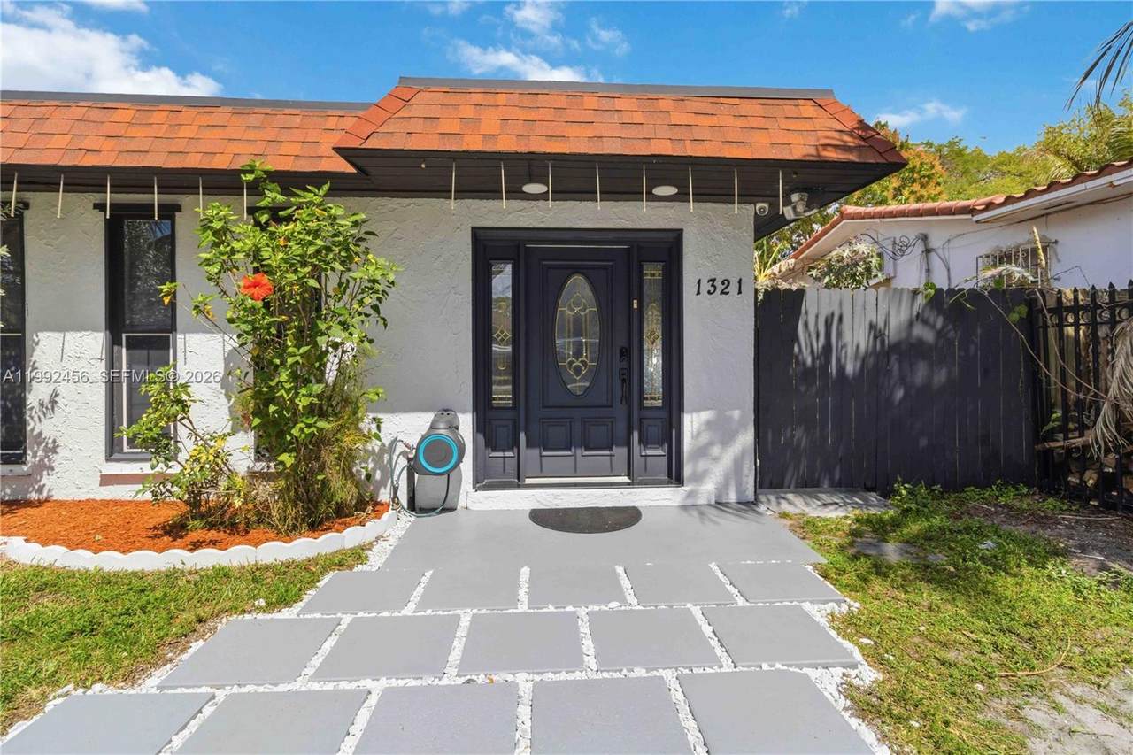 https://bt-photos.global.ssl.fastly.net/miami/1280_boomver_1_A11992456-2.jpg