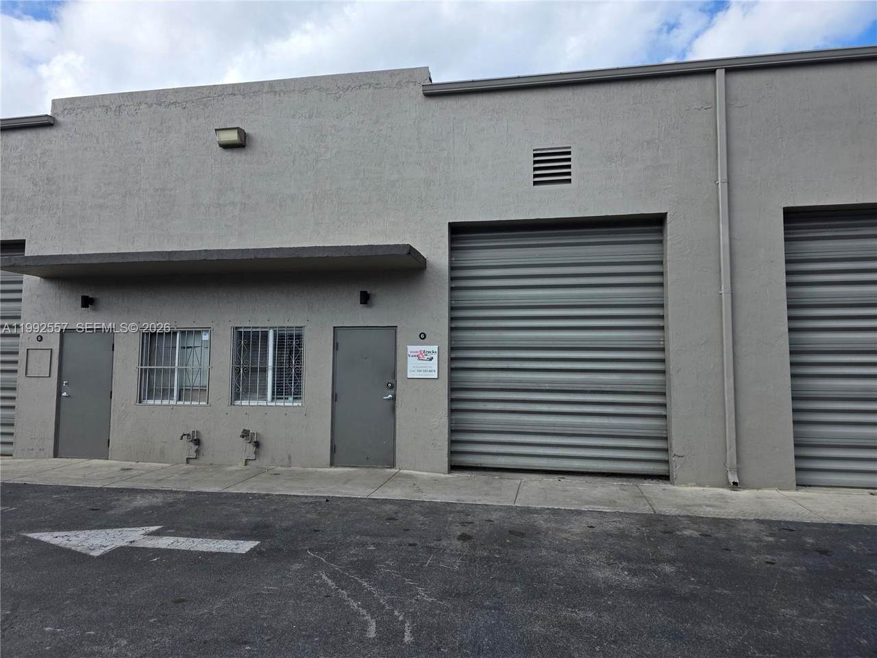 16225 117th Ave - Photo 1