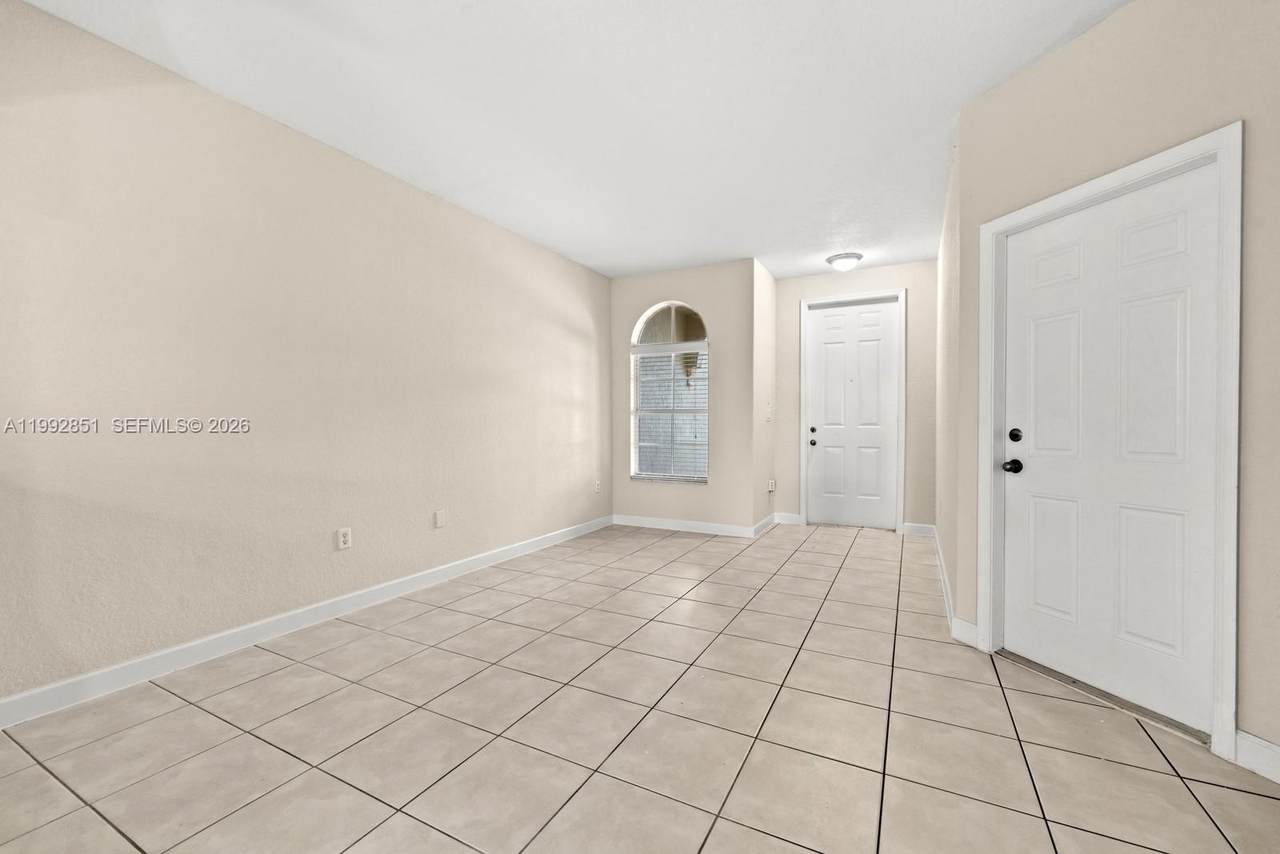 https://bt-photos.global.ssl.fastly.net/miami/1280_boomver_1_A11992851-2.jpg