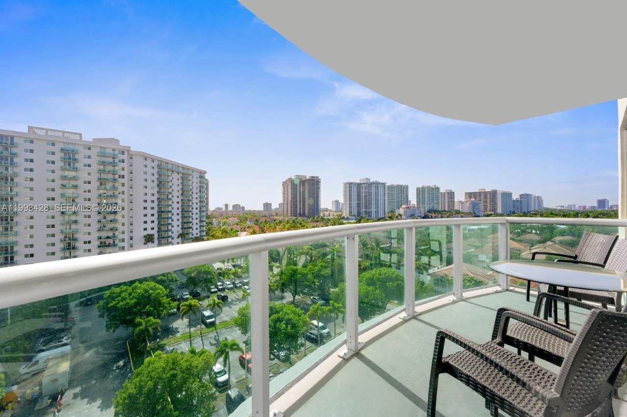 https://bt-photos.global.ssl.fastly.net/miami/1280_boomver_1_A11993428-2.jpg