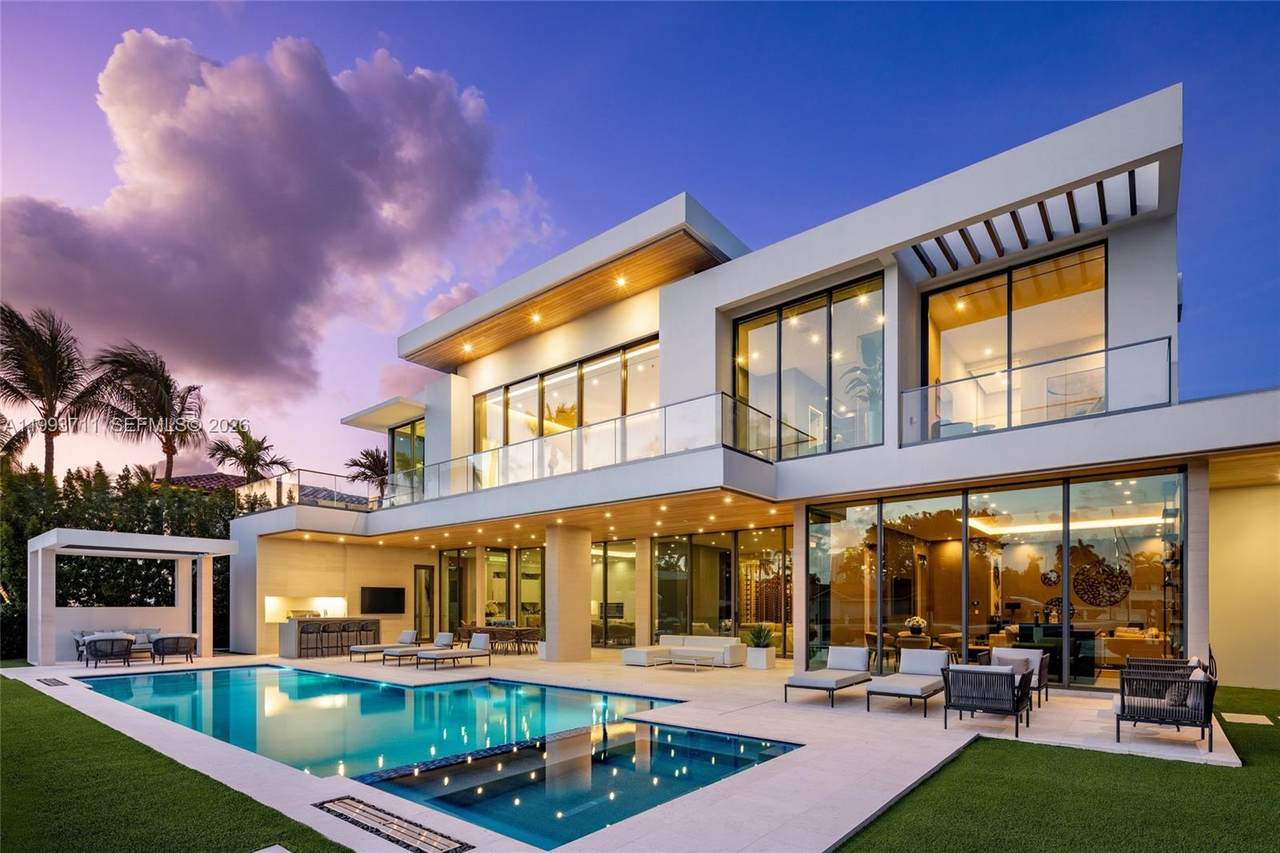 https://bt-photos.global.ssl.fastly.net/miami/1280_boomver_1_A11993711-2.jpg