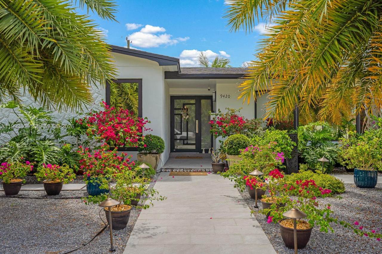 https://bt-photos.global.ssl.fastly.net/miami/1280_boomver_1_A11993806-2.jpg