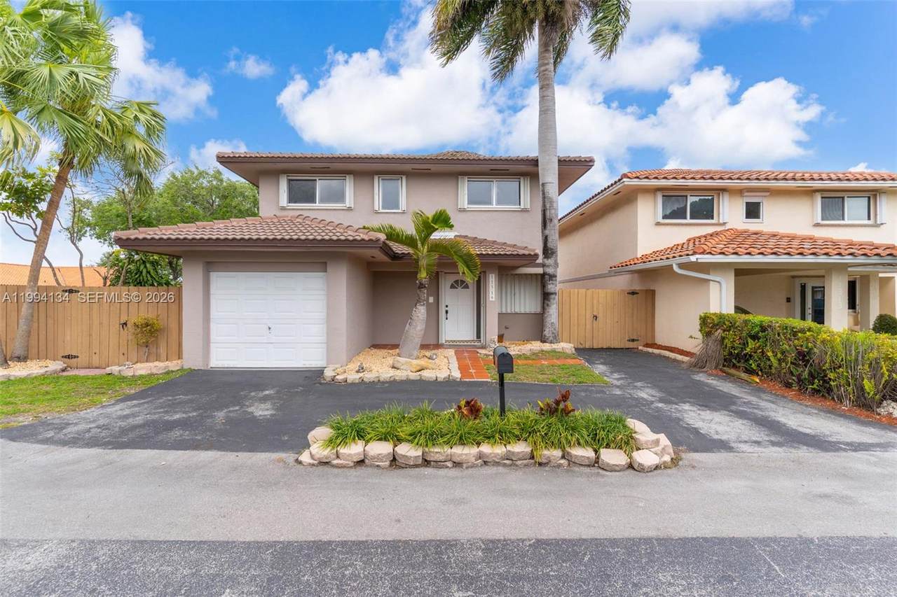 11319 73rd Ln - Photo 1