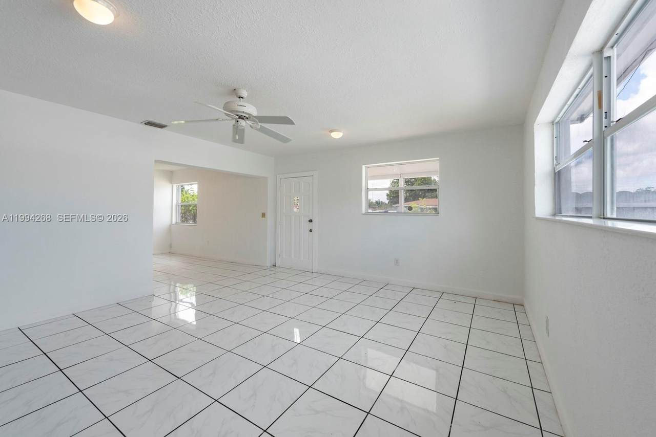 https://bt-photos.global.ssl.fastly.net/miami/1280_boomver_1_A11994268-2.jpg