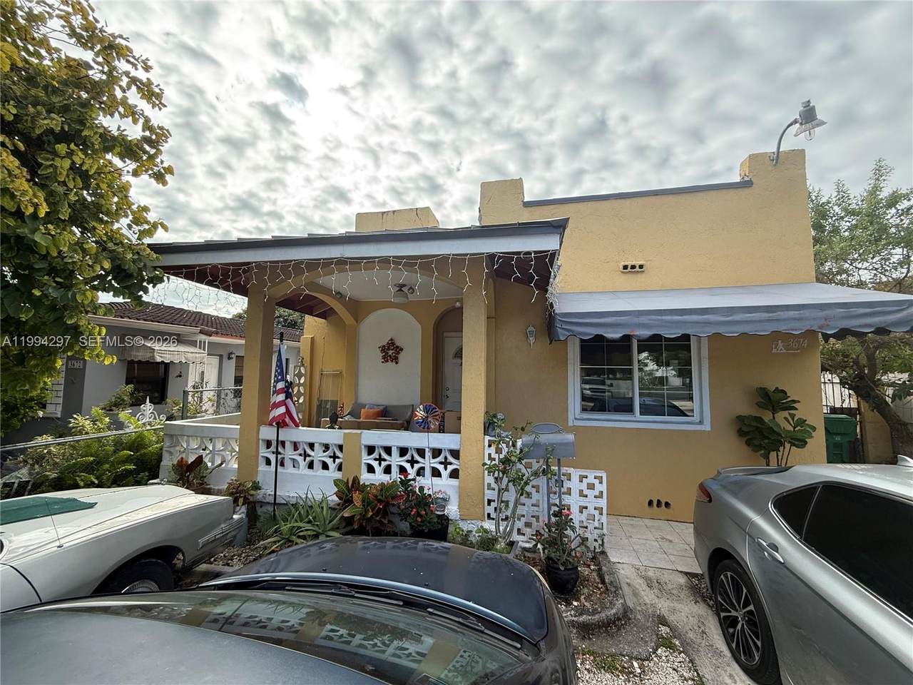 3674 25th St - Photo 1
