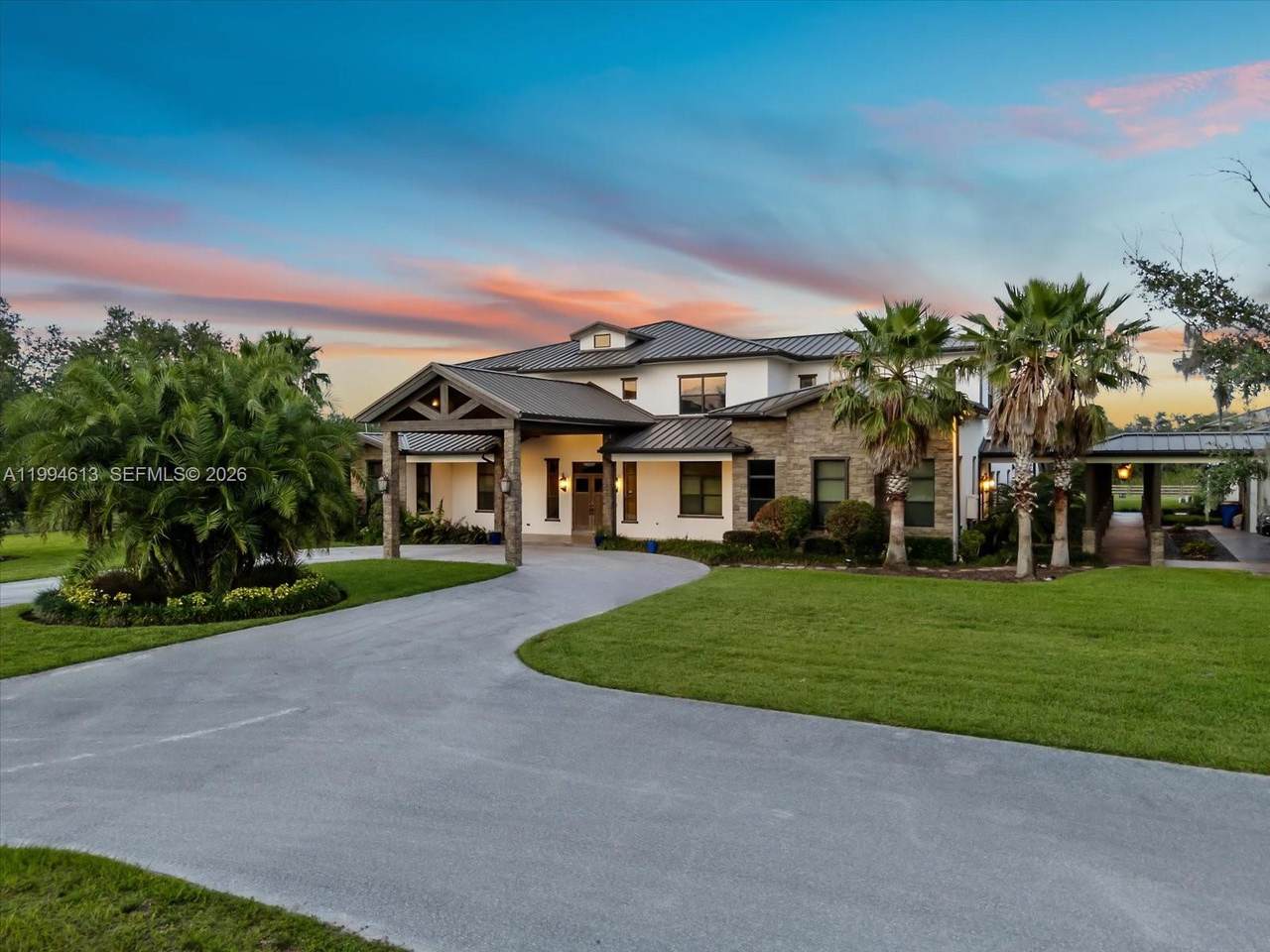 https://bt-photos.global.ssl.fastly.net/miami/1280_boomver_1_A11994613-2.jpg