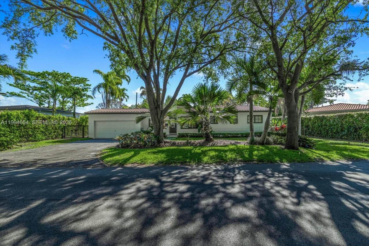 https://bt-photos.global.ssl.fastly.net/miami/1280_boomver_1_A11994654-2.jpg