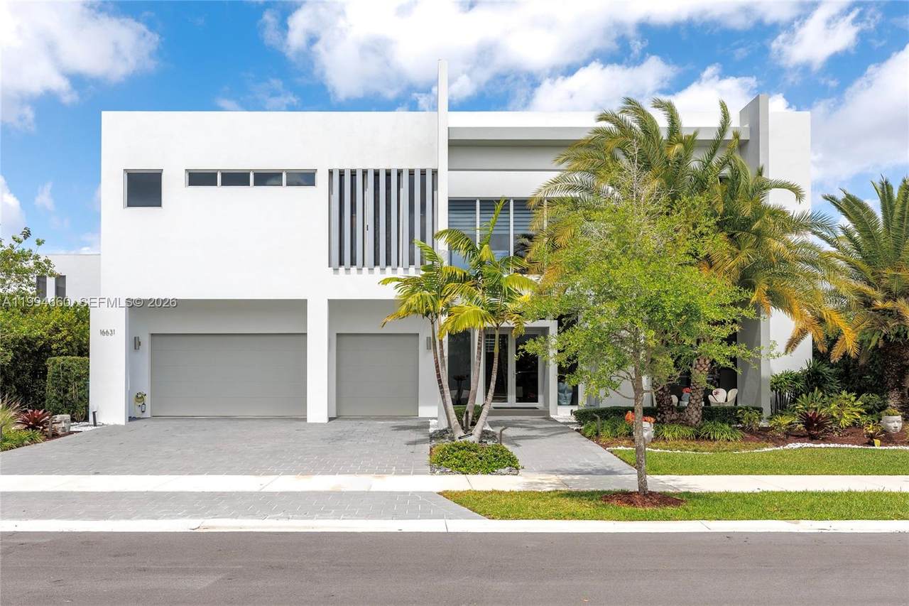 16631 Sunset Way - Photo 1