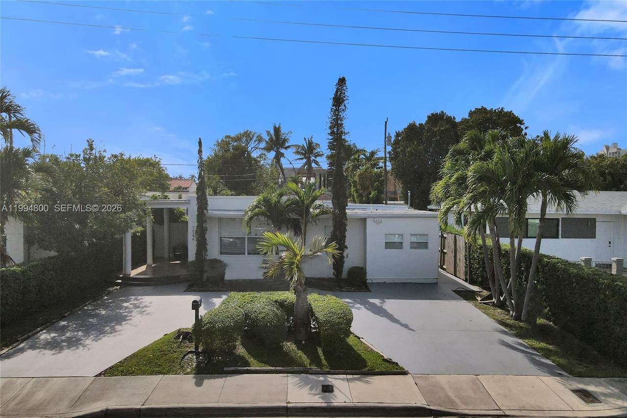 7544 Adventure Ave - Photo 1