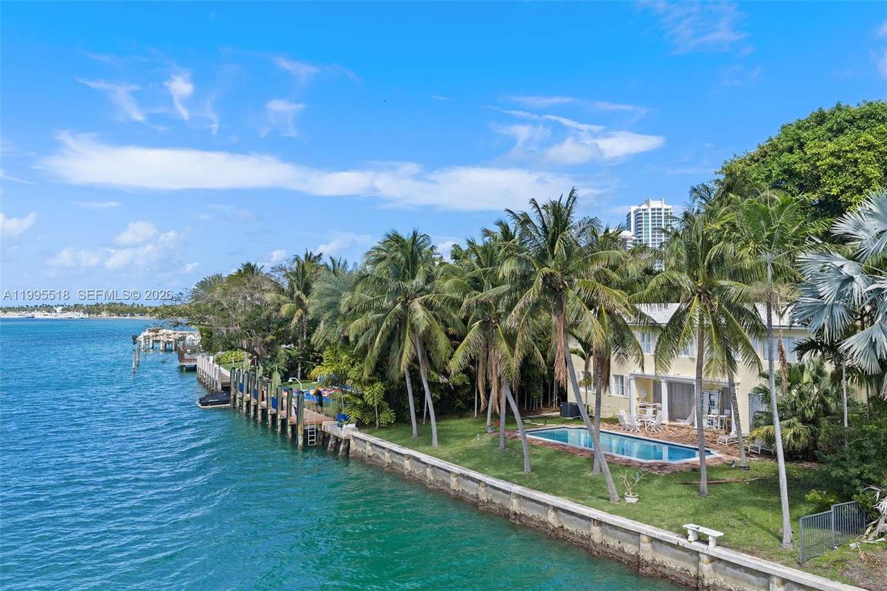 https://bt-photos.global.ssl.fastly.net/miami/1280_boomver_1_A11995518-2.jpg