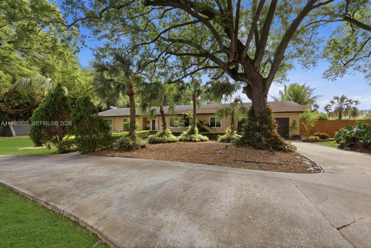https://bt-photos.global.ssl.fastly.net/miami/1280_boomver_1_A11995533-2.jpg