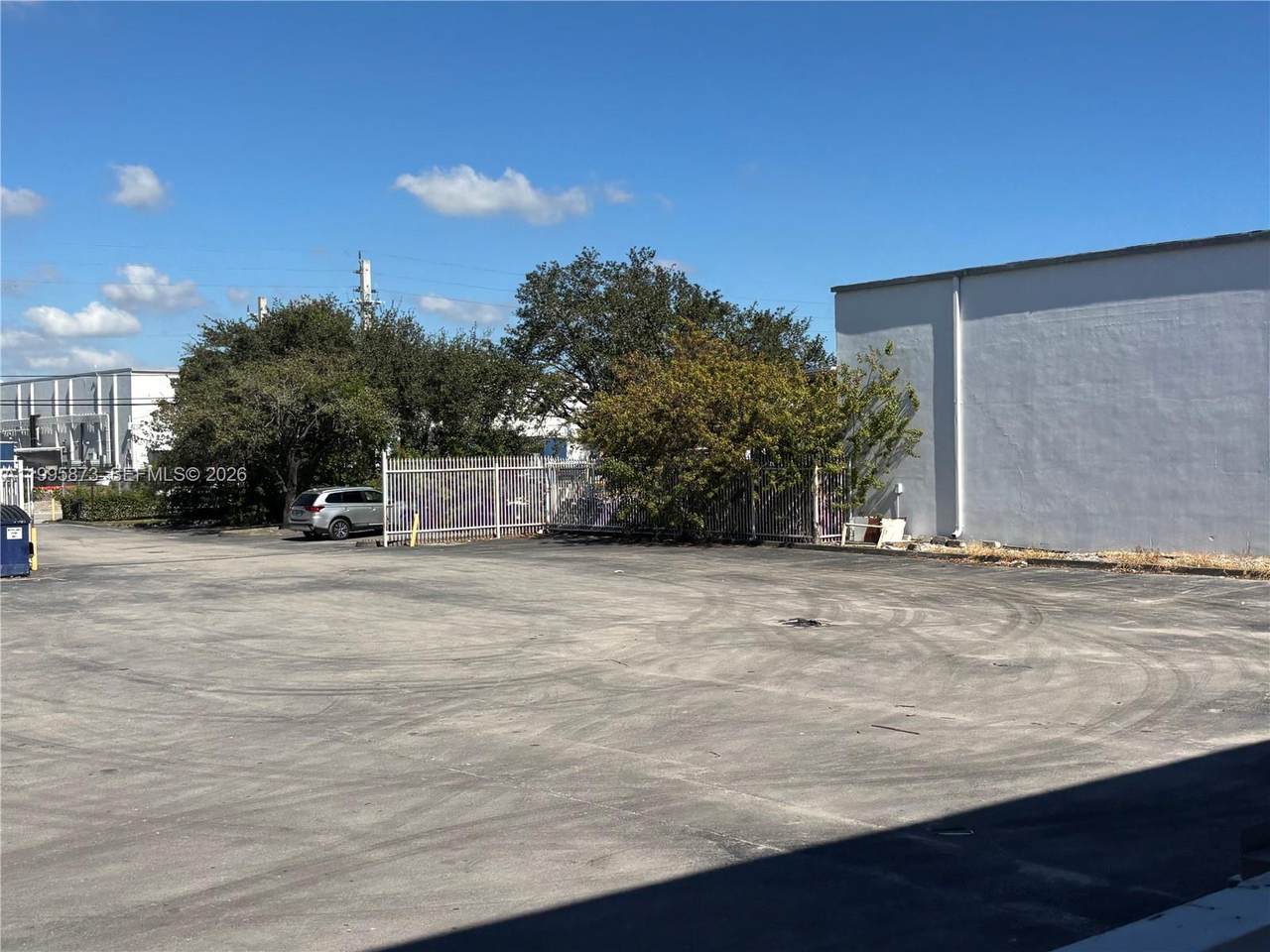 https://bt-photos.global.ssl.fastly.net/miami/1280_boomver_1_A11995873-2.jpg