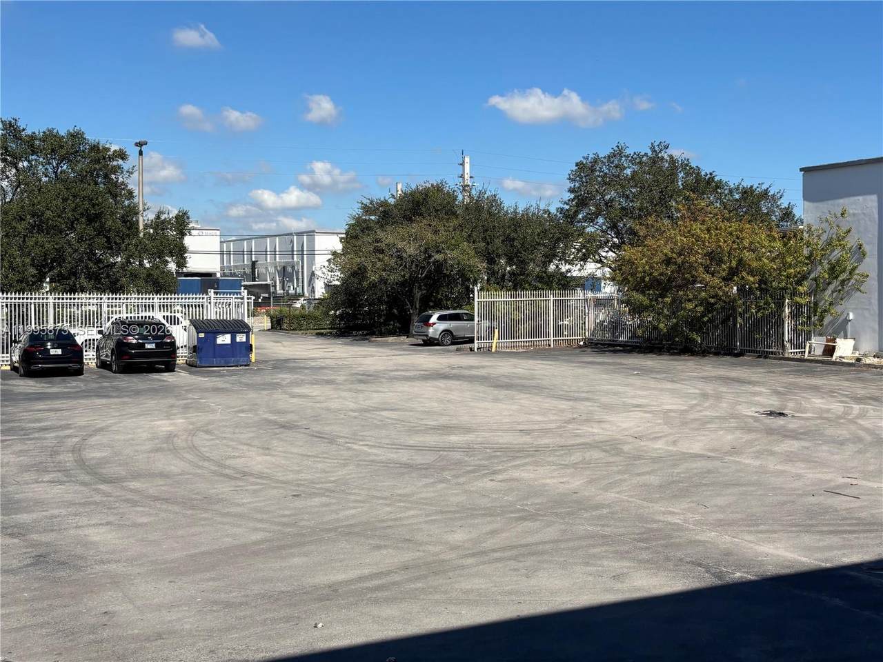 https://bt-photos.global.ssl.fastly.net/miami/1280_boomver_1_A11995873-2.jpg