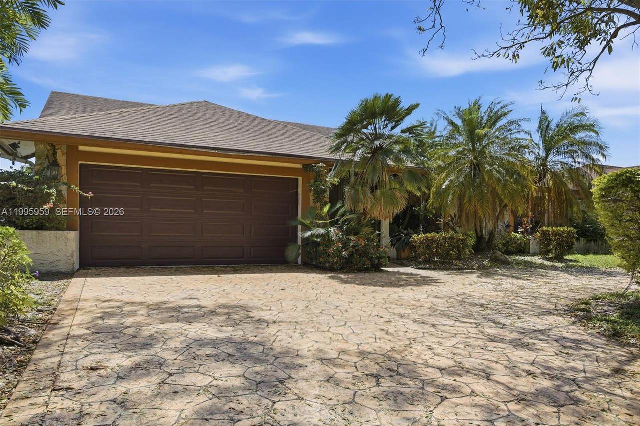 8230 55th Ct - Photo 1