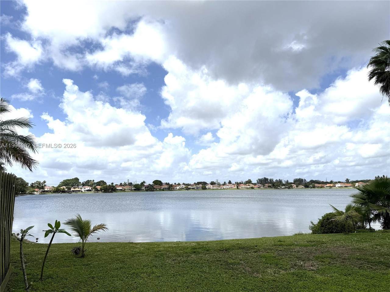 https://bt-photos.global.ssl.fastly.net/miami/1280_boomver_1_A11996082-2.jpg