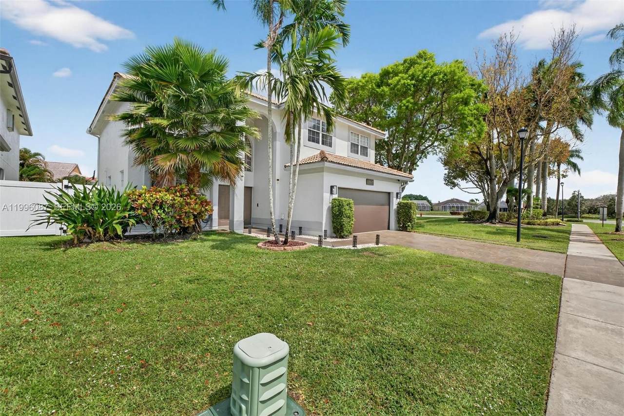 https://bt-photos.global.ssl.fastly.net/miami/1280_boomver_1_A11996087-2.jpg