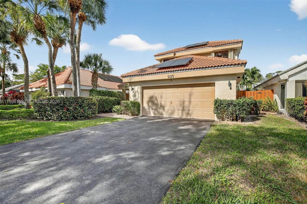9375 18th Ct - Photo 1