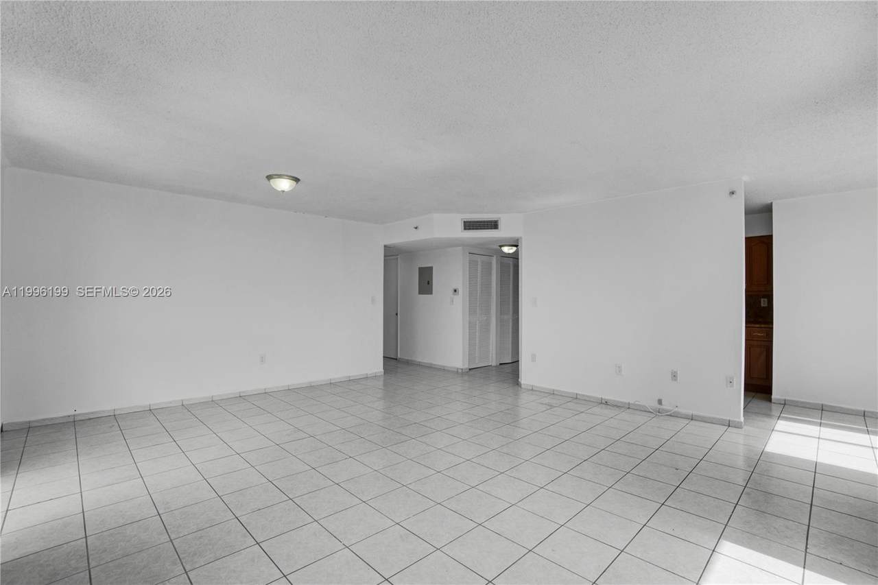 https://bt-photos.global.ssl.fastly.net/miami/1280_boomver_1_A11996199-2.jpg