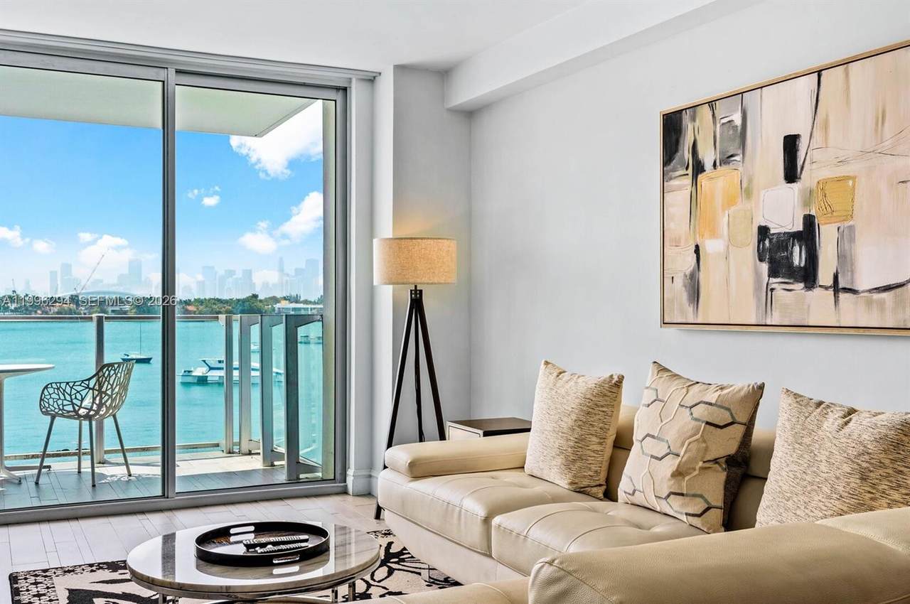 https://bt-photos.global.ssl.fastly.net/miami/1280_boomver_1_A11996294-2.jpg