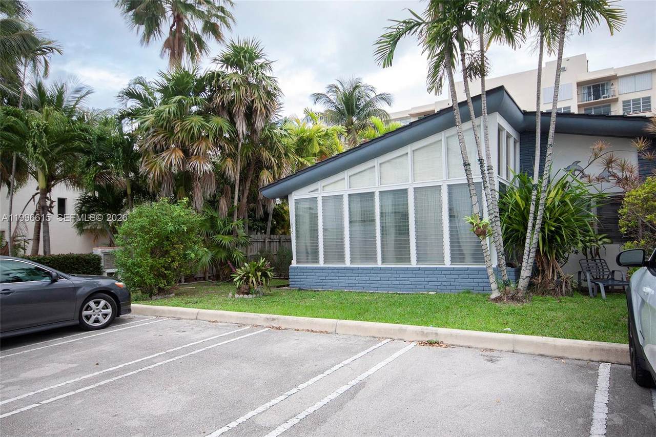https://bt-photos.global.ssl.fastly.net/miami/1280_boomver_1_A11996615-2.jpg