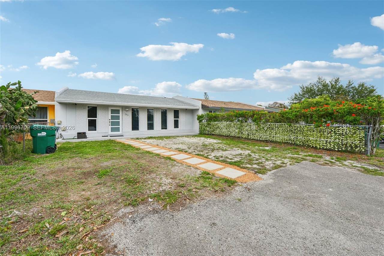 https://bt-photos.global.ssl.fastly.net/miami/1280_boomver_1_A11996709-2.jpg