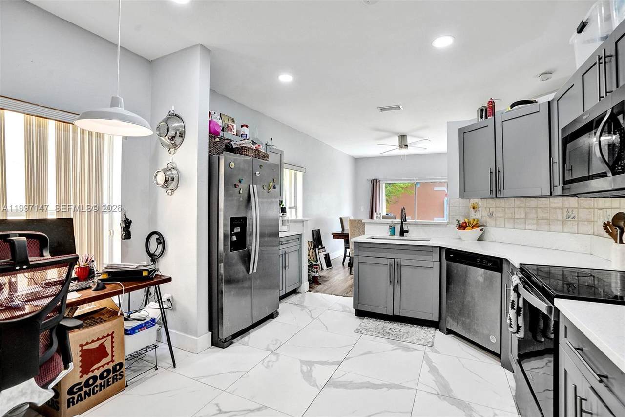 https://bt-photos.global.ssl.fastly.net/miami/1280_boomver_1_A11997147-2.jpg