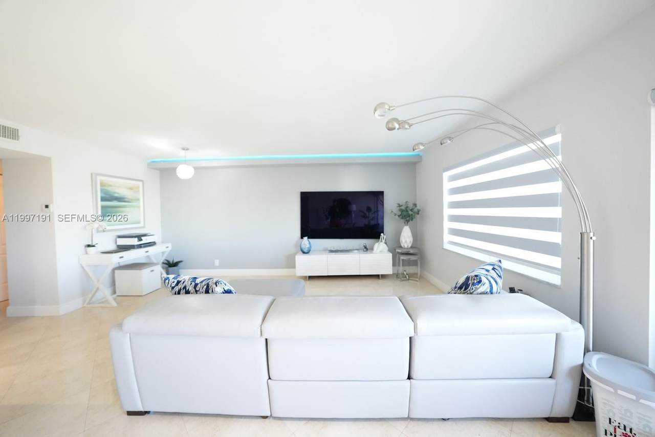 https://bt-photos.global.ssl.fastly.net/miami/1280_boomver_1_A11997191-2.jpg