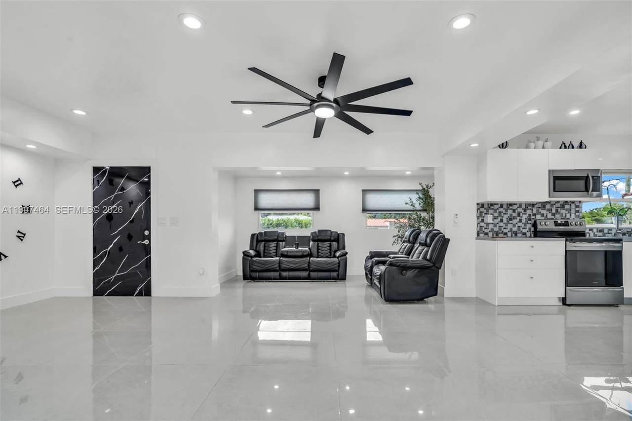 https://bt-photos.global.ssl.fastly.net/miami/1280_boomver_2_A11997464-2.jpg