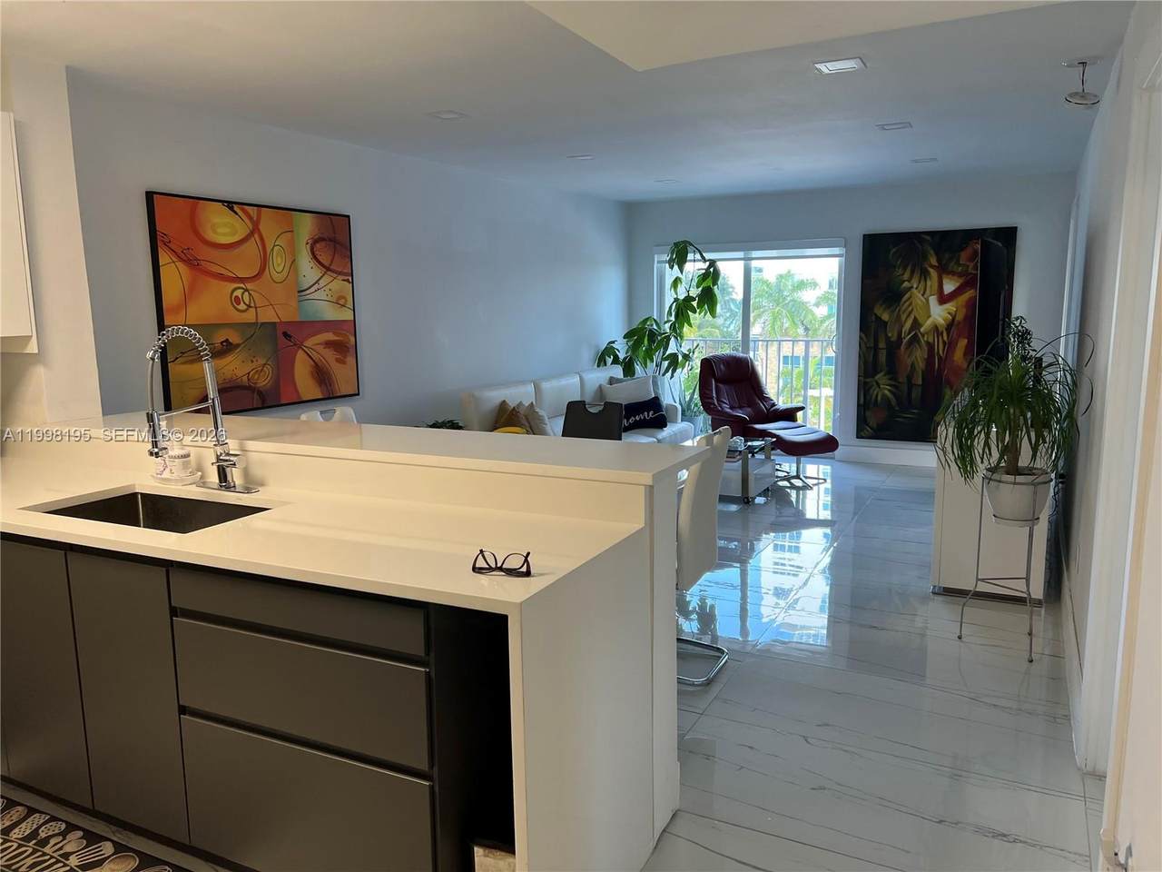 https://bt-photos.global.ssl.fastly.net/miami/1280_boomver_1_A11998195-2.jpg
