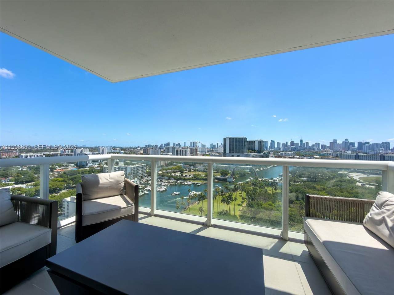 https://bt-photos.global.ssl.fastly.net/miami/1280_boomver_1_A11998682-2.jpg