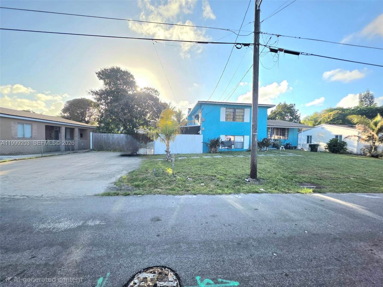 720 7th Ter - Photo 1