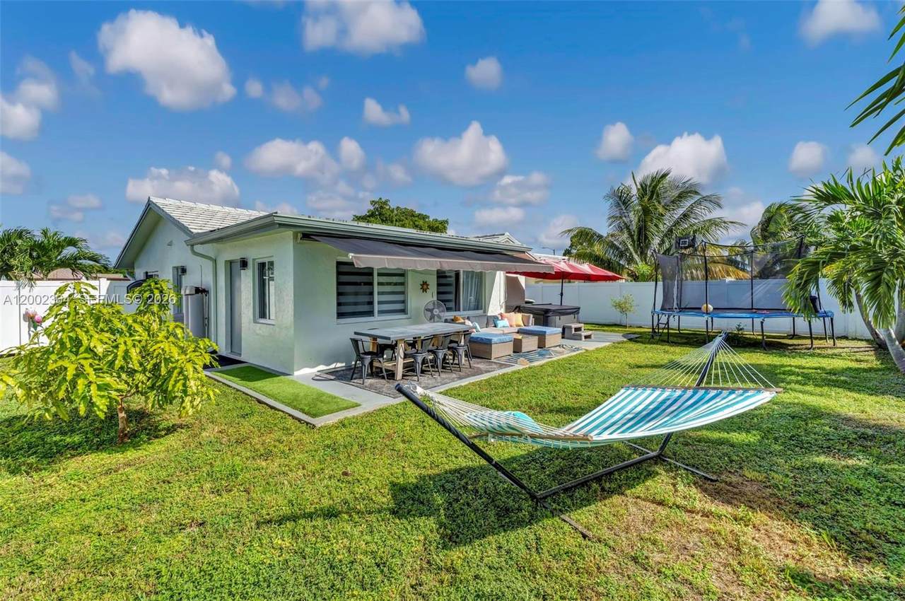 https://bt-photos.global.ssl.fastly.net/miami/1280_boomver_1_A12002364-2.jpg