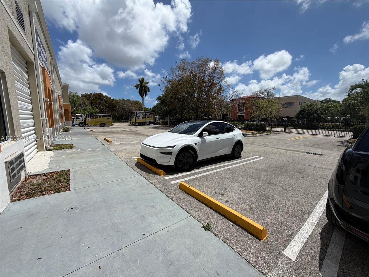 https://bt-photos.global.ssl.fastly.net/miami/1280_boomver_1_A12002768-2.jpg