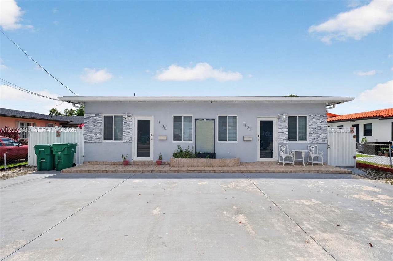 1130-1132 34th Ave - Photo 1
