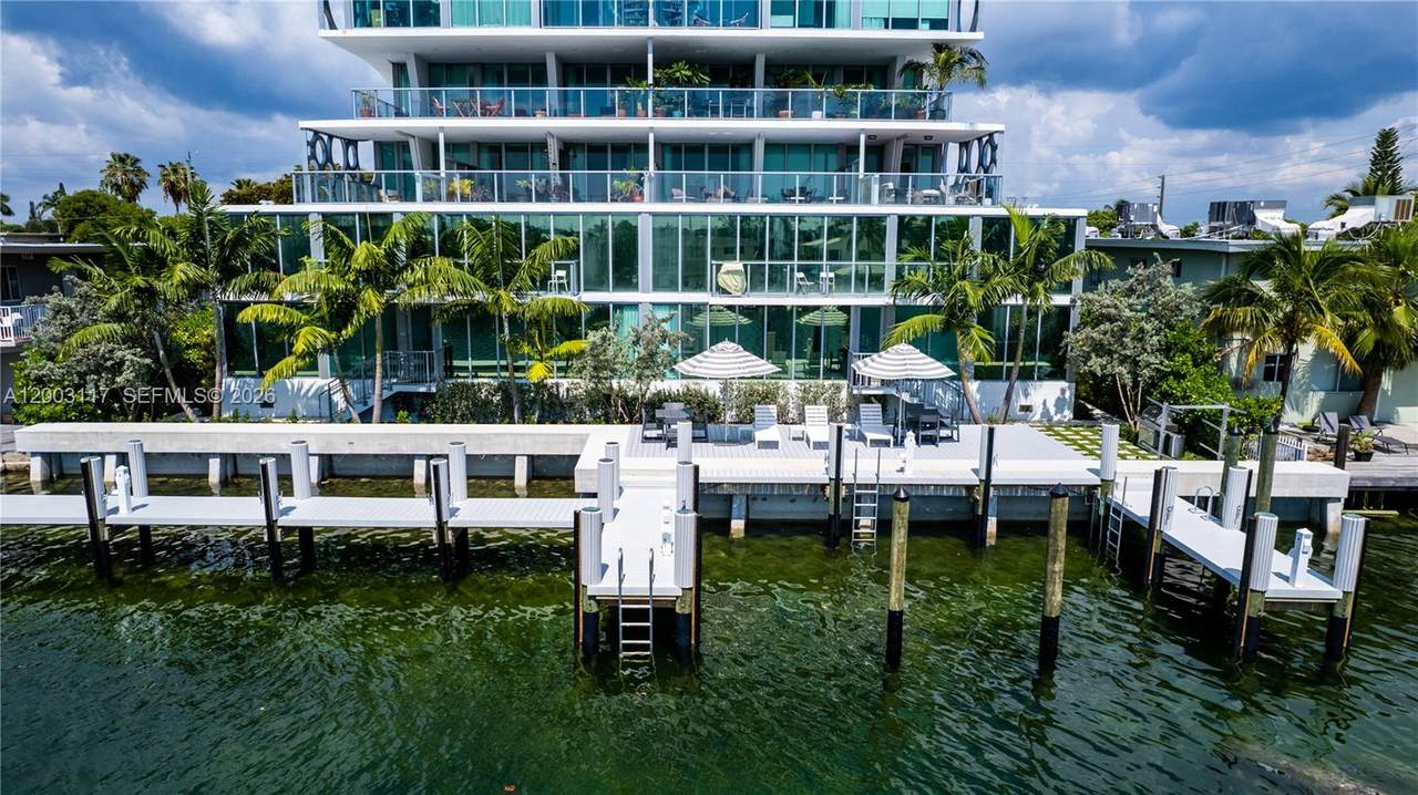 https://bt-photos.global.ssl.fastly.net/miami/1280_boomver_1_A12003117-2.jpg