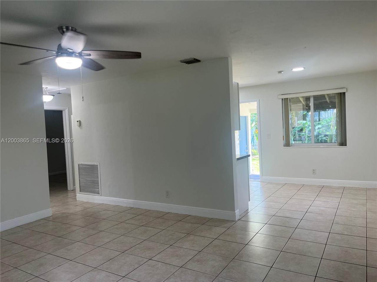 https://bt-photos.global.ssl.fastly.net/miami/1280_boomver_1_A12003865-2.jpg