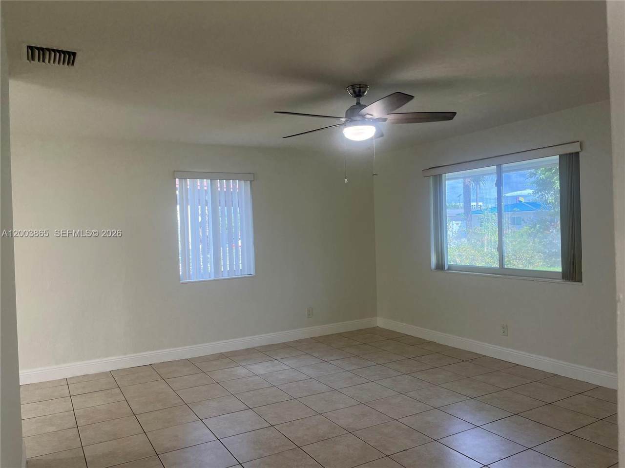 https://bt-photos.global.ssl.fastly.net/miami/1280_boomver_1_A12003865-2.jpg