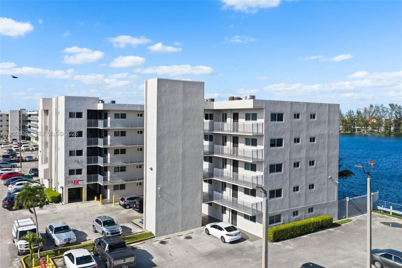 9915 Okeechobee Rd - Photo 1