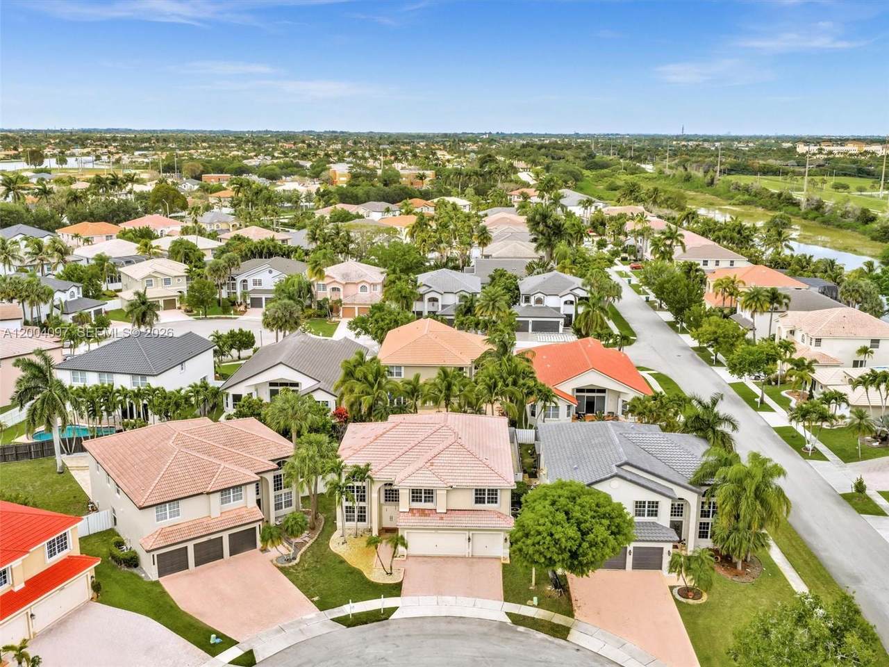https://bt-photos.global.ssl.fastly.net/miami/1280_boomver_1_A12004097-2.jpg